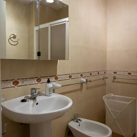 Apartment Center With Parking Malaga